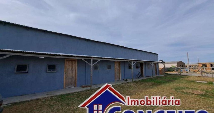 C103 - 05 kitnets localizados em região de moradores em Imbé