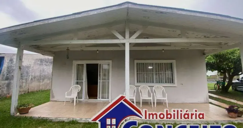 C244 - excelente residência composta de 05 dormitórios a 450m do mar