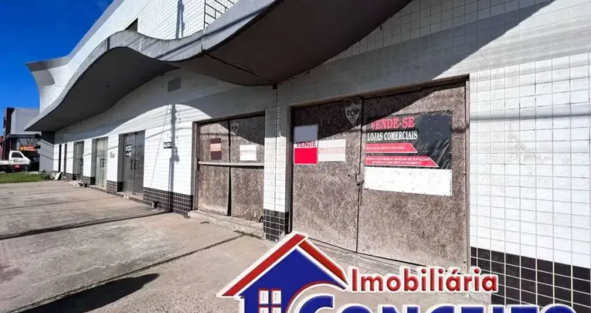 PC30 - Ótimas salas comercias localizadas em Avenida principal de Imbé