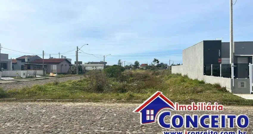 T1072 - Ótimo terreno de esquina localizado em região de moradores