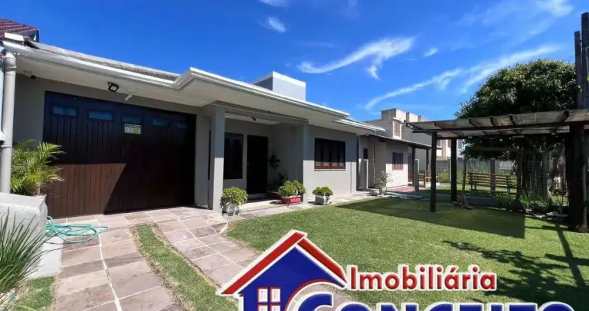 C308 - Linda residência a 200 metros do mar em Mariluz