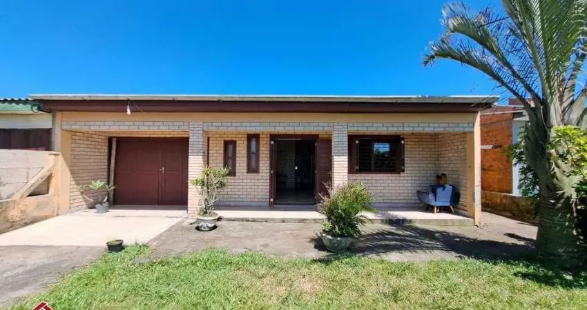 C295 - excelente residência em alvenaria localizada na região de moradores