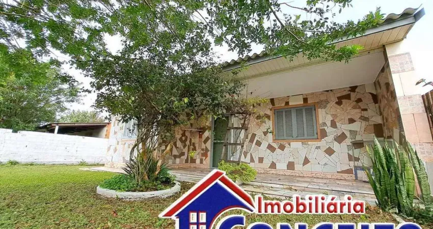 C71 - Residência com anexo localizada em região de moradores em Mariluz