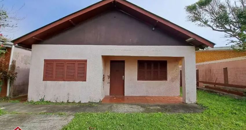 C654 - ótimo imóvel com anexo localizado a 130 metros do mar em mariluz