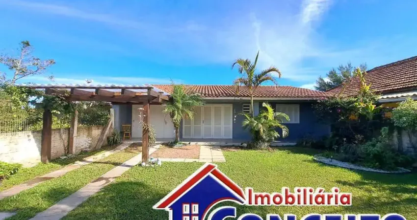 C1057 - Ótima residência em excelente localização no Centro de Imbé