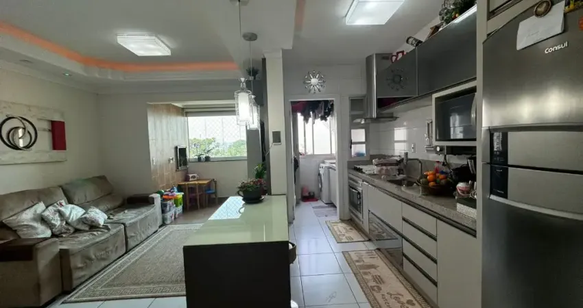 Apartamento de 2 dormitórios no Centro de Criciúma