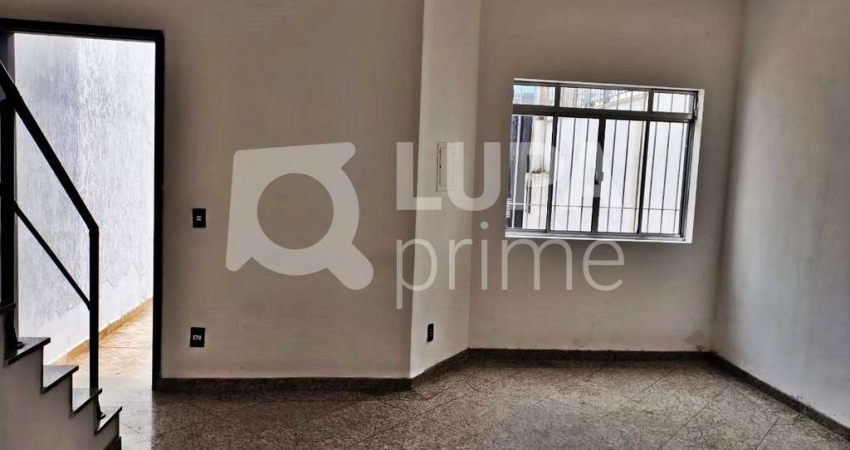 CASA COM 2 QUARTOS E 2 VAGAS DE GARAGEM PARA LOCAÇÃO NO PARQUE DO CARMO