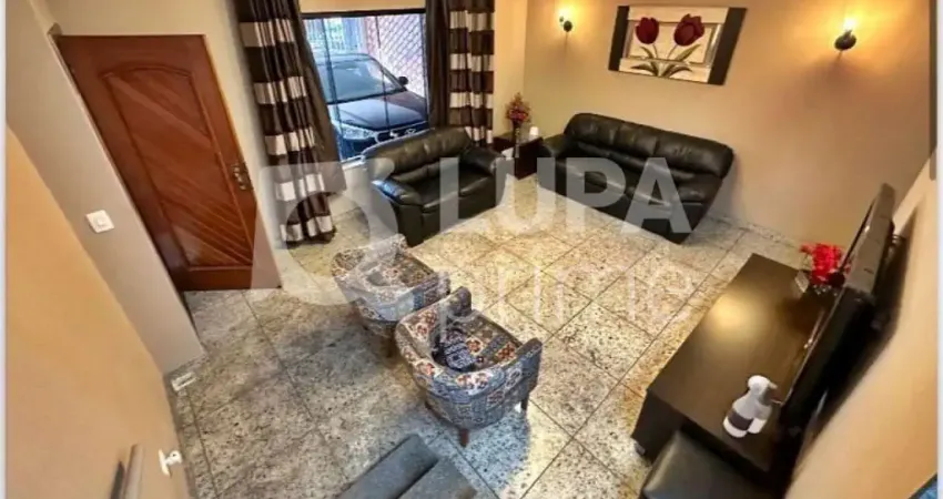 Casa com 5 quartos à venda na Rua Soldado Teodoro Francisco Ribeiro, 176, Parque Novo Mundo, São Paulo