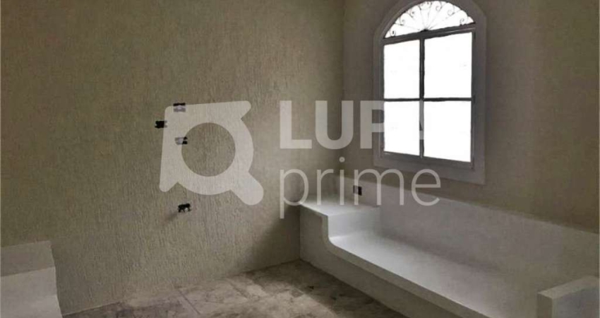 SOBRADO COM 4 QUARTOS/SUÍTE, QUINTA, ESPAÇO GOURMET, LAREIRA, 4 VAGA PARA VENDA, TREMEMBÉ, SÃO PAULO