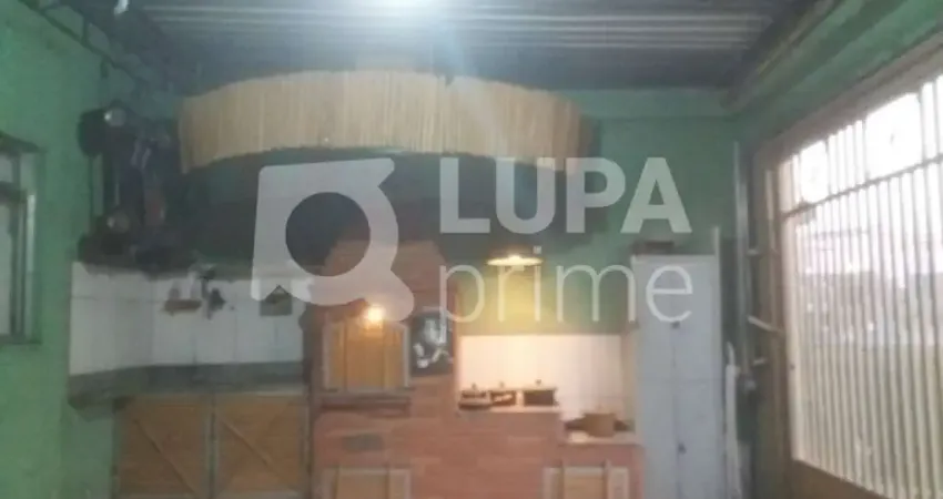 Sobrado com 4 dormitórios de 120 m² à venda, no Parque Casa de Pedra
