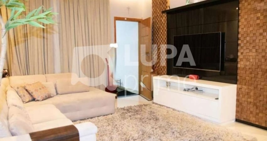 Casa com 3 quartos à venda na Rua Cruz de Malta, 562, Parada Inglesa, São Paulo
