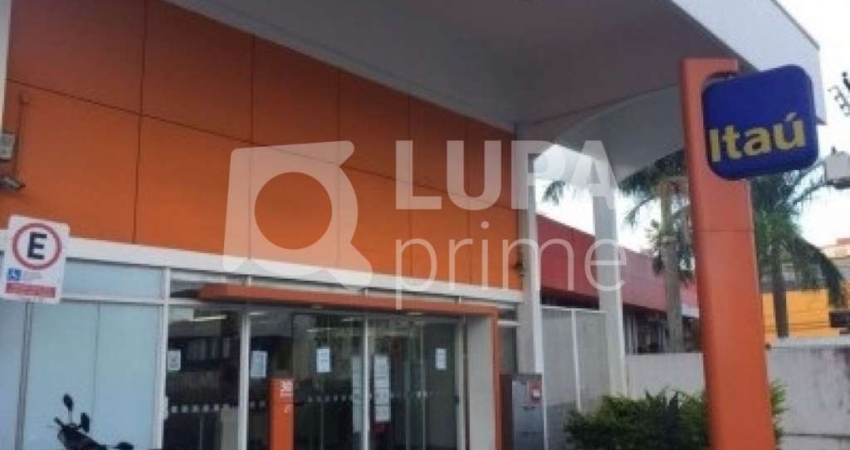 Prédio comercial com 1272m² para locação na Rua Nova Cantareira
