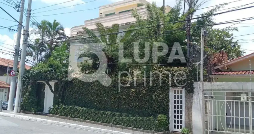 Casa com 4 dormitórios sendo 2 suítes à venda em Santana!