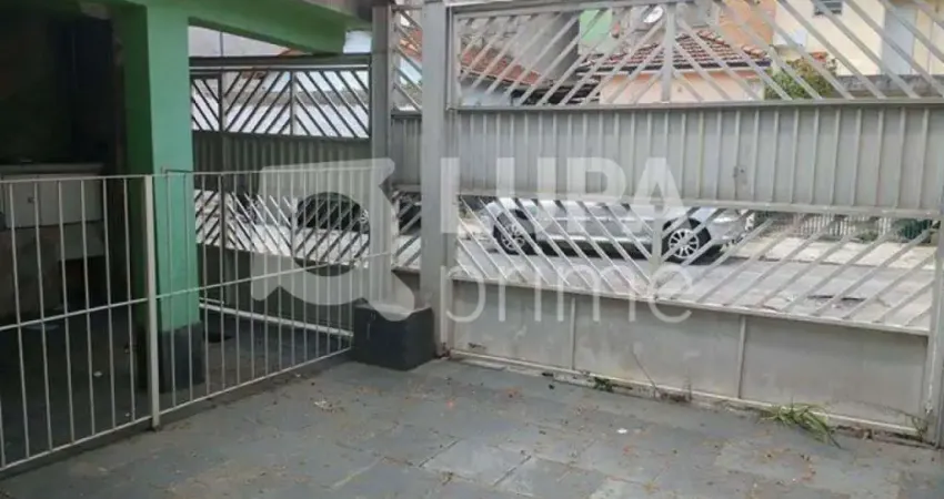 Sobrado com 4 dormitórios à venda na Vila Amália!