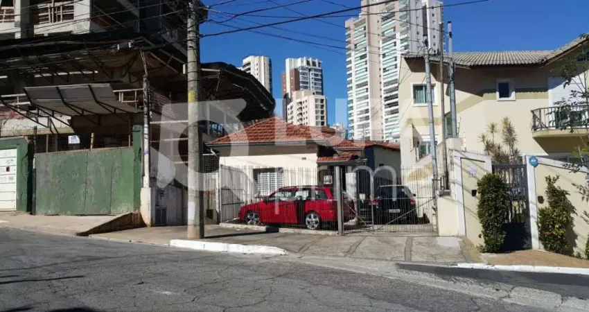 Terreno à venda na Rua Dona Martinha, 139, Santa Teresinha, São Paulo