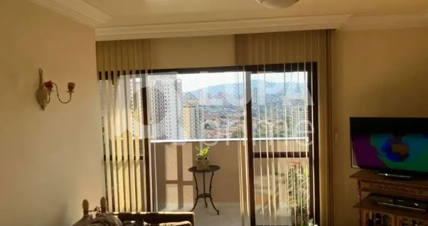 Apartamento com 3 dormitórios sendo 1 suíte á venda em Santana