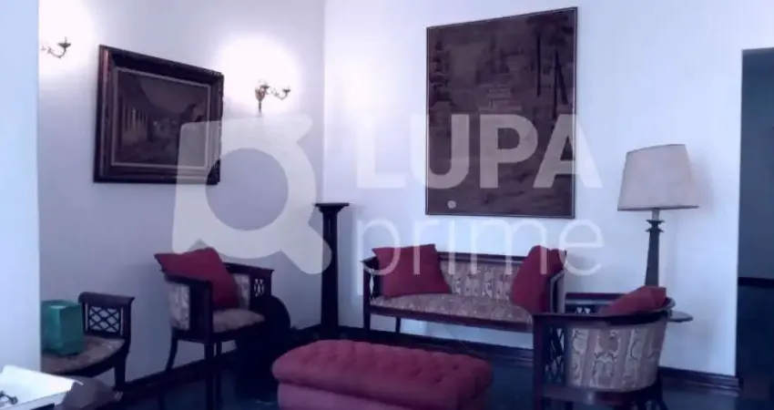 Casa com 3 quartos à venda na Rua Voluntários da Pátria, 3507, Santana, São Paulo