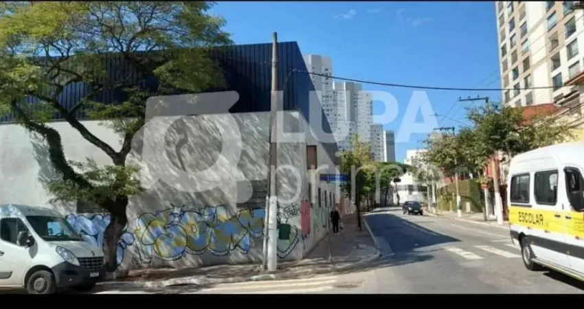 Barracão / Galpão / Depósito para alugar na Rua Freire da Silva, 209, Cambuci, São Paulo