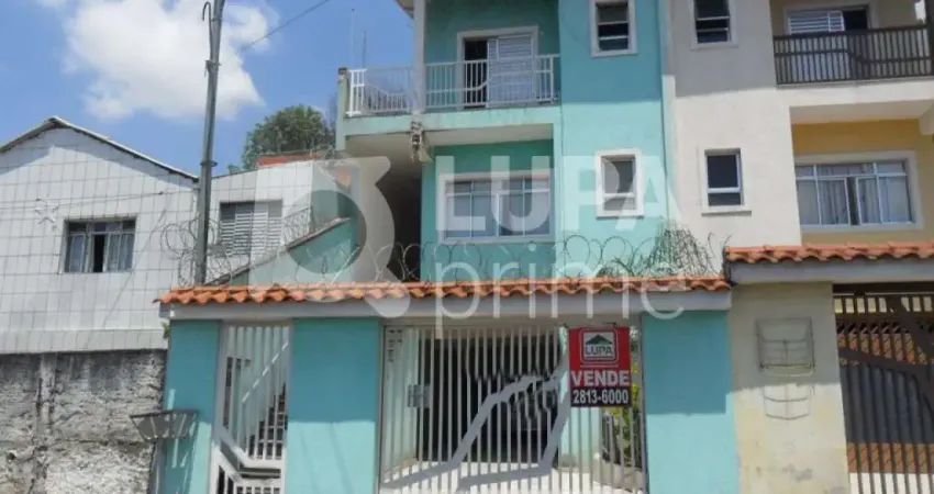 CASA 4 DORMITÓRIOS 5 VAGAS  DE GARAGEM - NA VILA NOVA GALVÃO