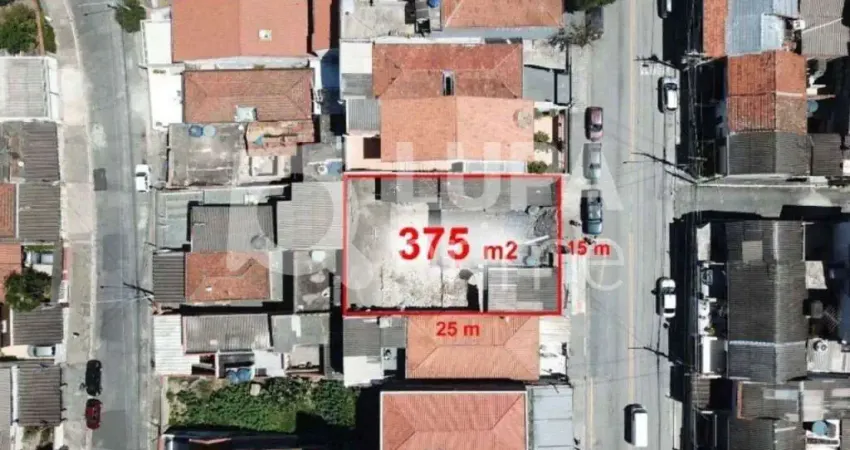 Terreno com 375m² à venda no Parque Casa de Pedra