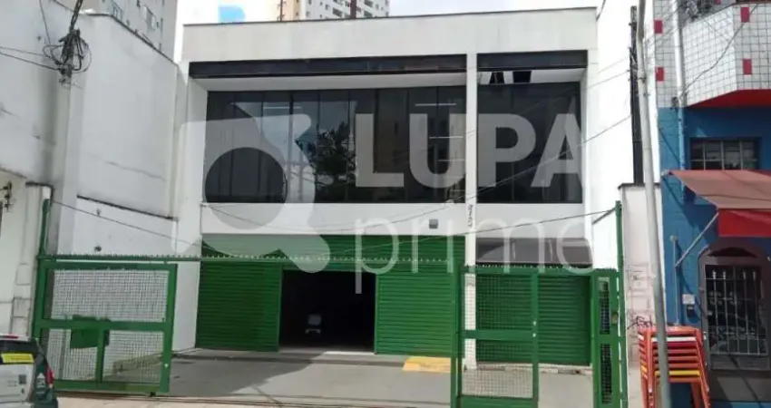 Prédio com 02 pavimentos,  600 m² para locação na Parada Inglesa