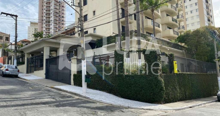 Apartamento com 4 dormitórios sendo 2 suítes á venda em Santana