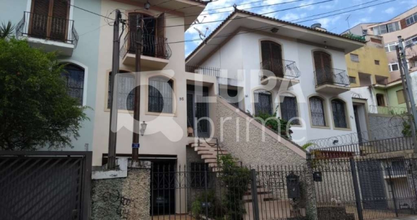 Sobrado à venda em Santana !