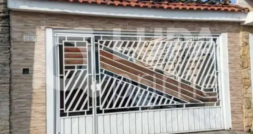 Casa térrea com 2 dormitórios sendo 1 suíte á venda no Jardim Peri!