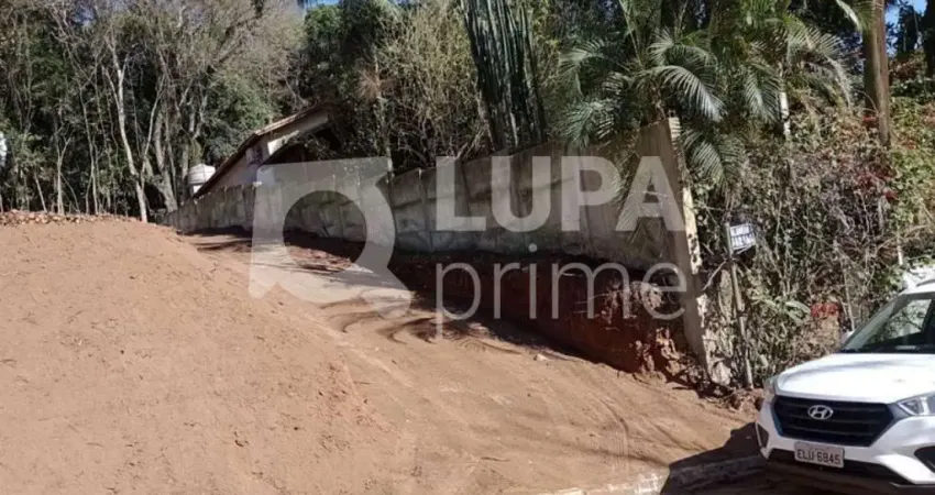 Terreno à venda na Alameda Paraná, 130, Alpes de Mairiporã, Mairiporã