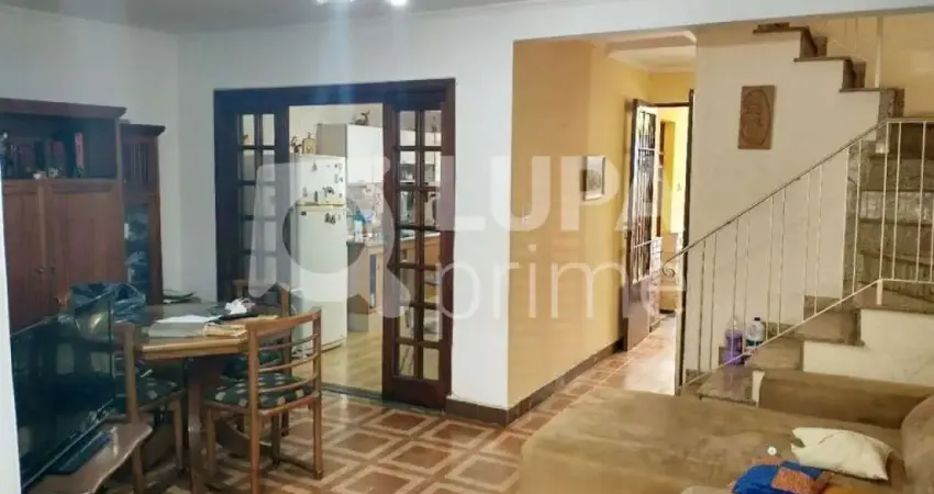 Sobrado com 4 dormitórios à venda no Jaçanã