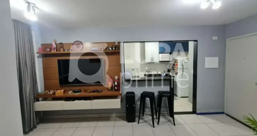 Apartamento com 2 dormitórios á venda em Santana