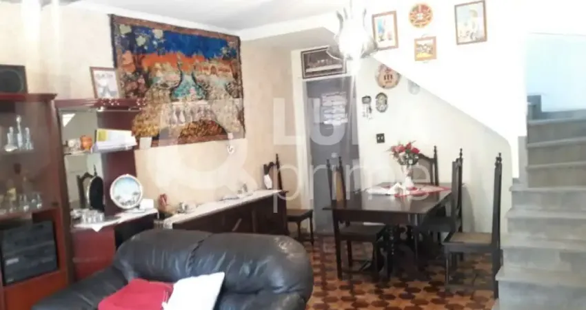 Sobrado com 2 dormitórios à venda na Parada Inglesa