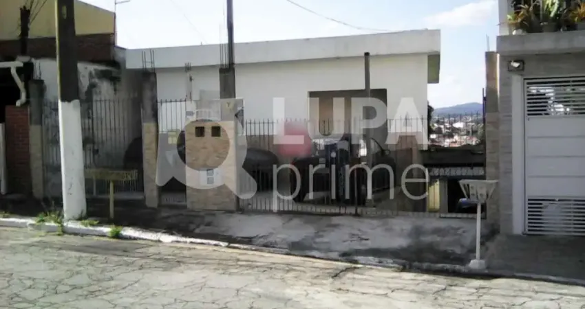 Terreno com 2 casas á venda na Vila Nova Mazzei !