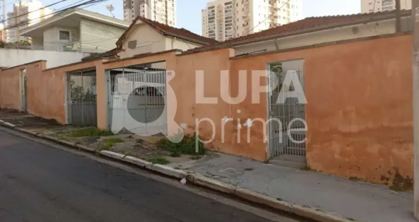 Terreno à venda na Rua Dona Martinha, 257, Santa Teresinha, São Paulo