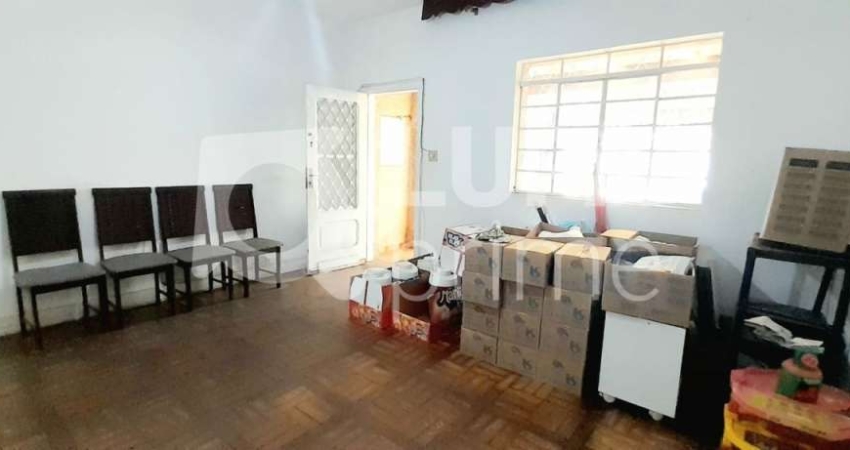 Sobrado com 2 dormitórios à venda na Vila Paulicéia!