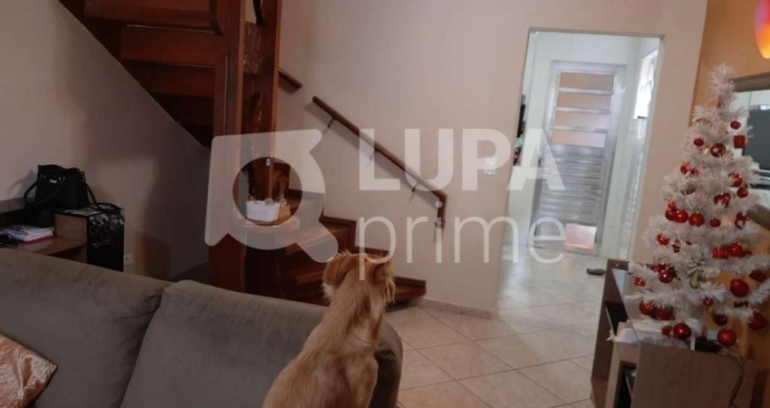 Sobrado com 4 dormitórios à venda no bairro do Limão!