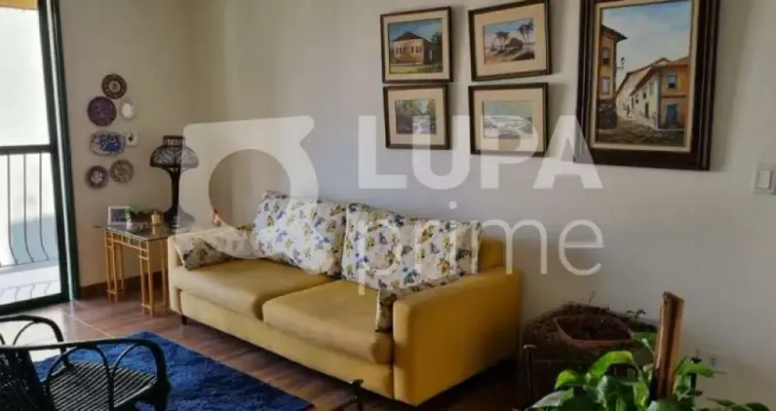 Apartamento com 2 dormitórios à venda na Santa Teresinha.