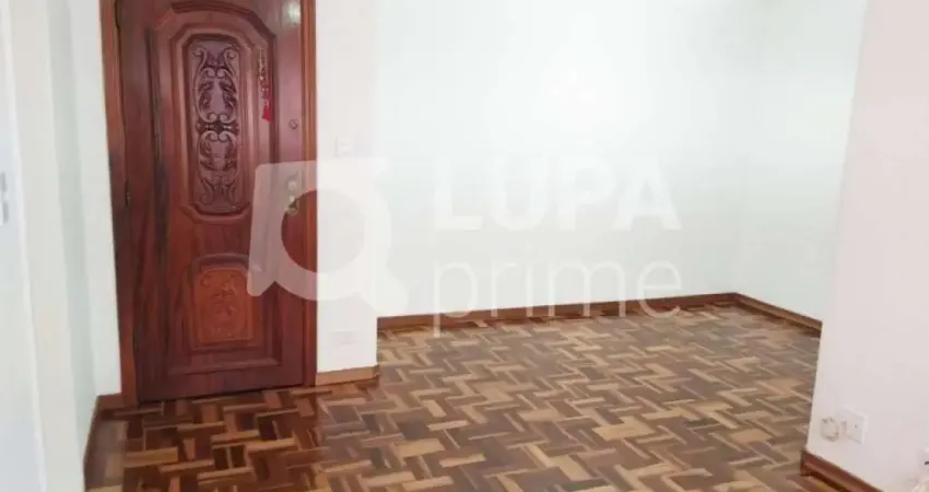 Apartamento com 3 dormitórios (1 suíte) à venda em Santana