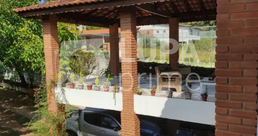 Chácara / sítio com 3 quartos à venda na Avenida Maria Luiza Rocca Borges, 720, Rio Acima, Atibaia