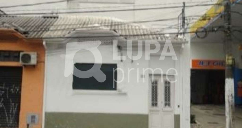 Casa comercial para alugar na Rua Conselheiro Saraiva, 93, Santana, São Paulo