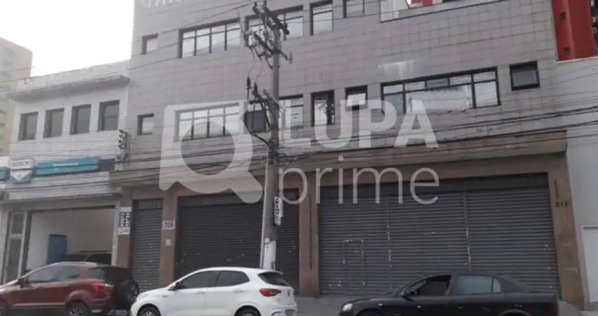 Prédio com 12 salas para alugar na Rua Alfredo Guedes, 209, Santana, São Paulo