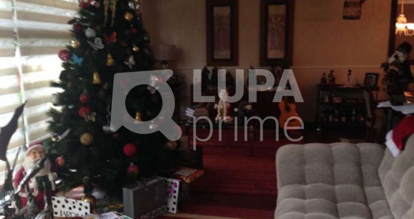 CASA TÉRREA COM 400M² A VENDA NAS PALMAS DO TREMEMBÉ
