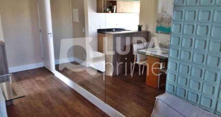 APARTAMENTO COM 2 QUARTOS E 1 VAGA DE GARAGEM PARA LOCAÇÃO NA VILA CONSTANÇA