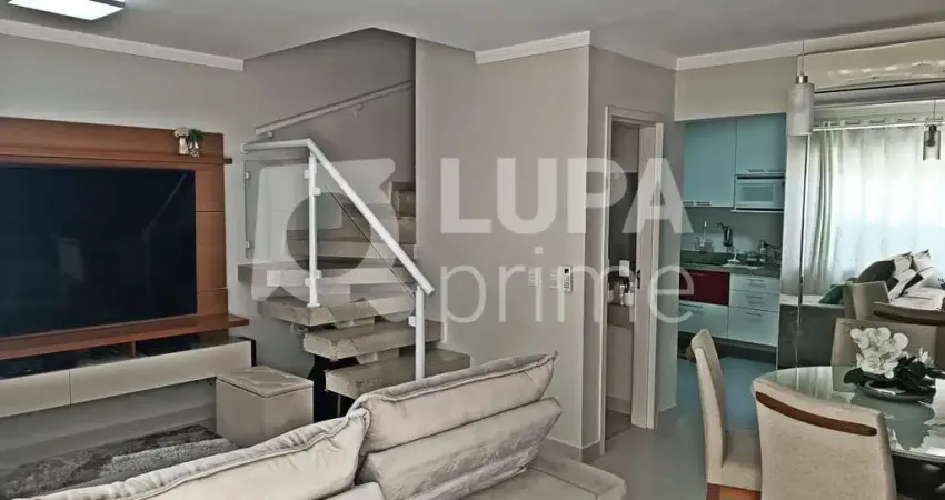 CASA COM 2 QUARTOS E 2 VAGAS DE GARAGEM À VENDA NA VILA MARIA ALTA