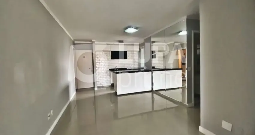APARTAMENTO COM 2 QUARTOS E 1 VAGA DE GARAGEM À VENDA NA VILA GUILHERME