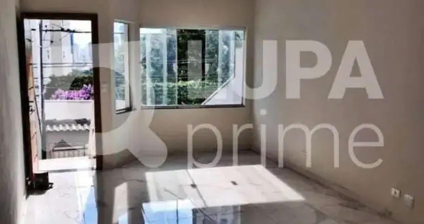 CASA COM 3 QUARTOS E 2 VAGAS DE GARAGEM À VENDA NA VILA GUILHERME