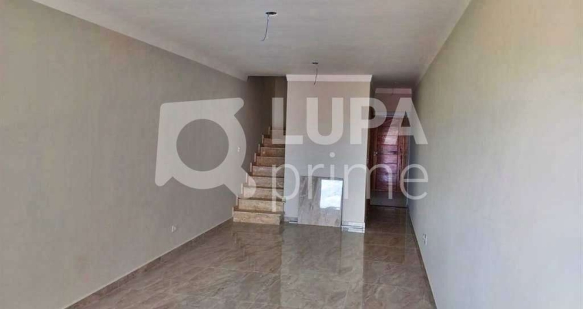 CASA COM 3 QUARTOS E 1 VAGA DE GARAGEM À VENDA NO TUCURUVI