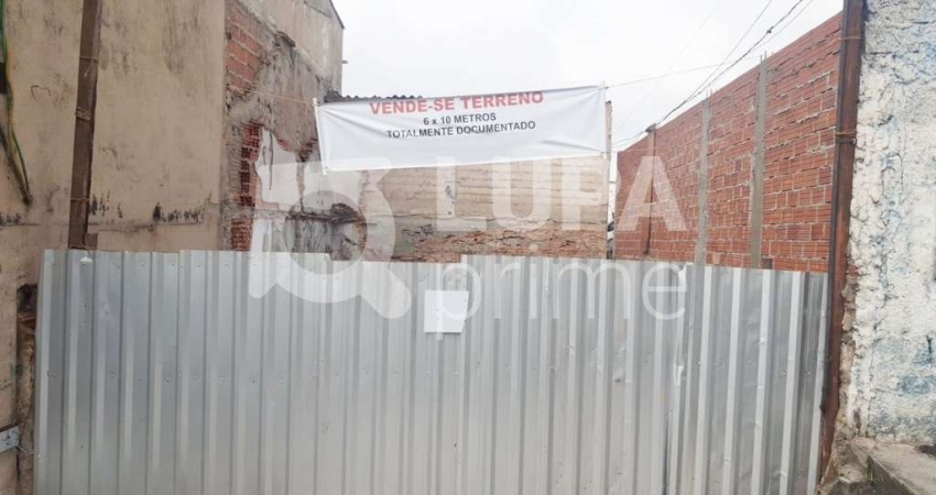 Terreno com 60 metros á venda na Vila Paulistana!