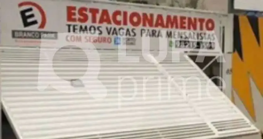 Terreno à venda na Rua Duarte, 65, Vila Mazzei, São Paulo