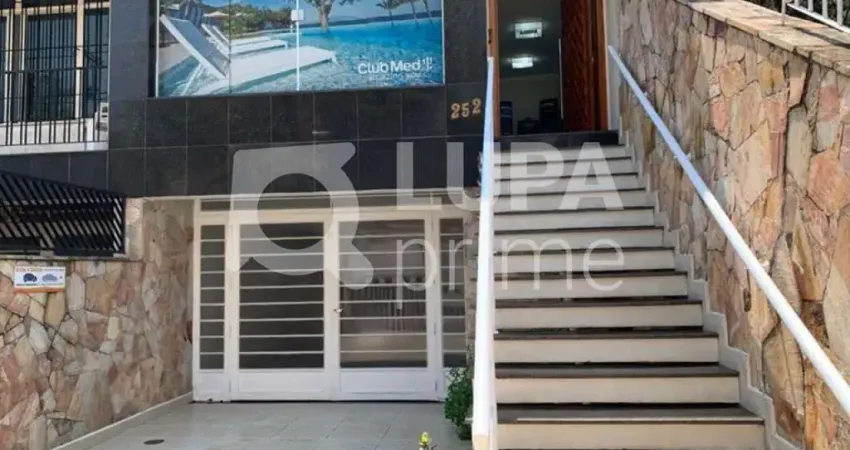 Sobrado comercial com 7 salas e 6 banheiros à venda em santana